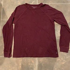 American eagle men’s medium burgundy light sweater